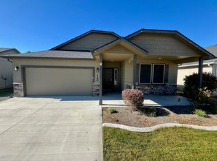 120 S Voyage Ave, Caldwell, ID 83605