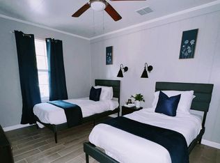 7437 Meadowbrook Ave, Baton Rouge, LA 70810