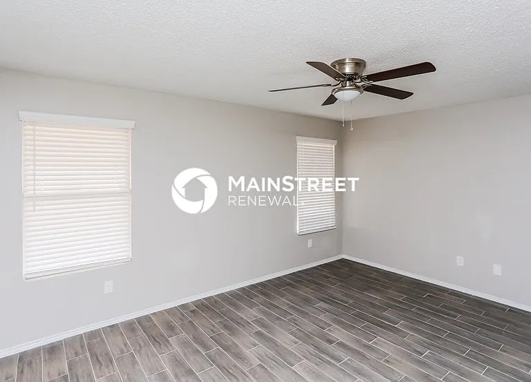 101 Crystalwood Dr — Photo 15