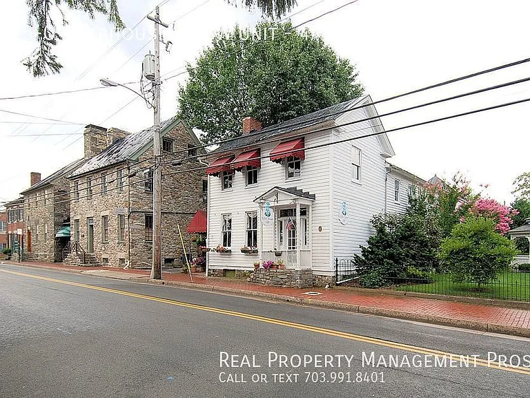 125O Clubhouse Dr SW #4 — Photo 33