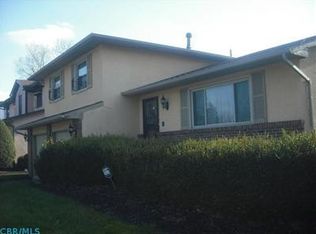 3141 E Hudson St, Columbus, OH 43219