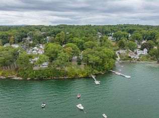 23 Amerescoggin Rd, Falmouth, ME 04105