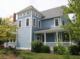 1028 Harris Rd, Grayslake, IL 60030