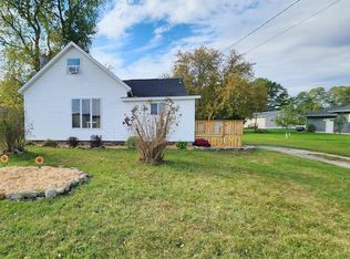 306 E Webster St, Coleman, MI 48618