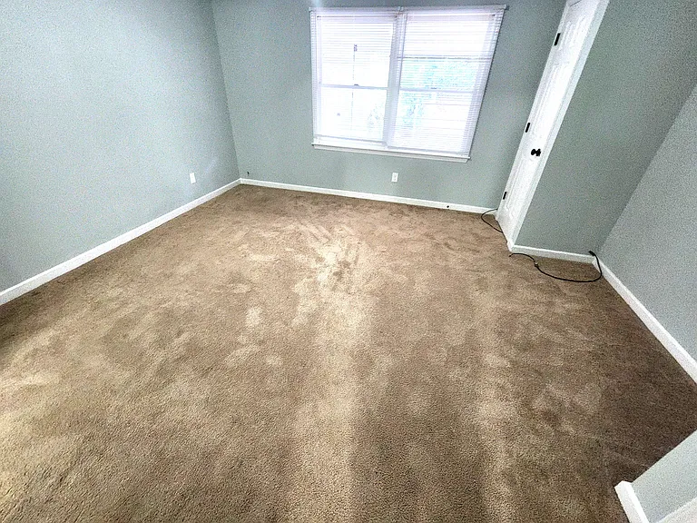 2000 Water Oak Dr #1-A — Photo 18
