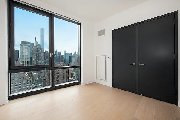 Rented by The Dermot Realty Management Company | media 4