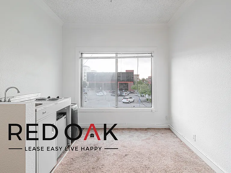 Charming Studio in The Heart Of Glendale — Photo 9