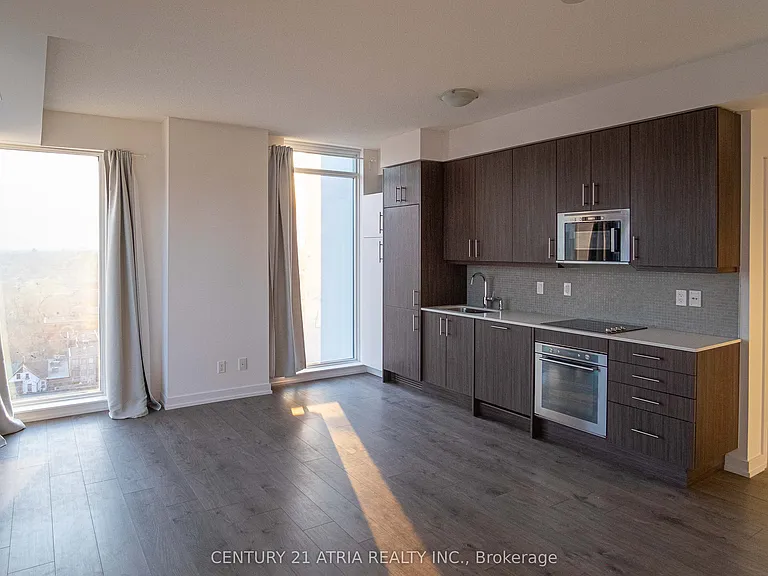 297 College St #1209 — Photo 5