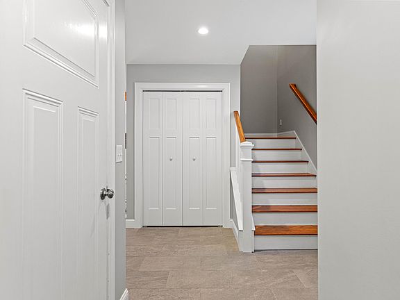 3rd image of 2 Tucker Brook Drive