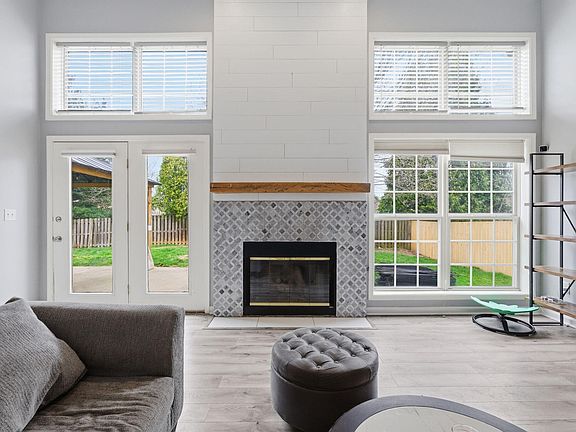 2nd image of 159 Irving Ln