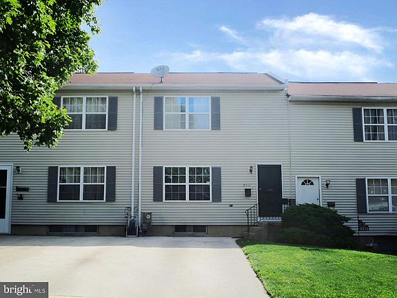 2nd image of 8313 Woolston Ave