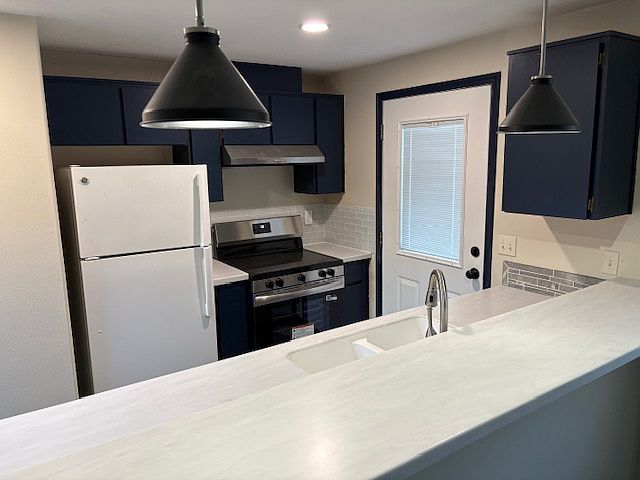 1st image of 8320 SE Yamhill St #8320