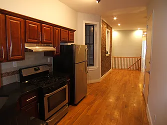 Rented by Joel Weisz, LREB
