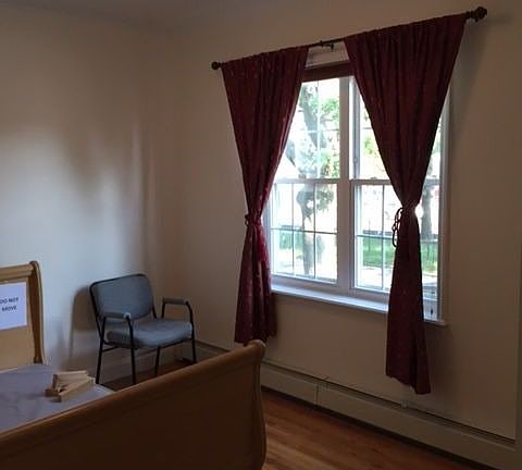 2nd image of 6104 Cloverdale Blvd #1