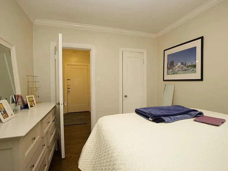 2129 N Dayton St #102 — Photo 15