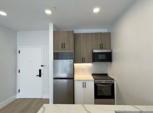 316 Forrest St #601, Jersey City, NJ 07304