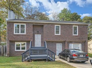 2089 Scarbrough Trl E, Stone Mountain, GA 30088