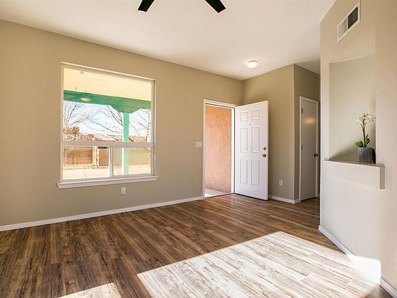 3rd image of 4413 Calle Turquesa
