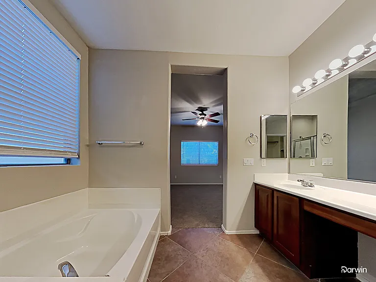 17573 W Lundberg St — Photo 13