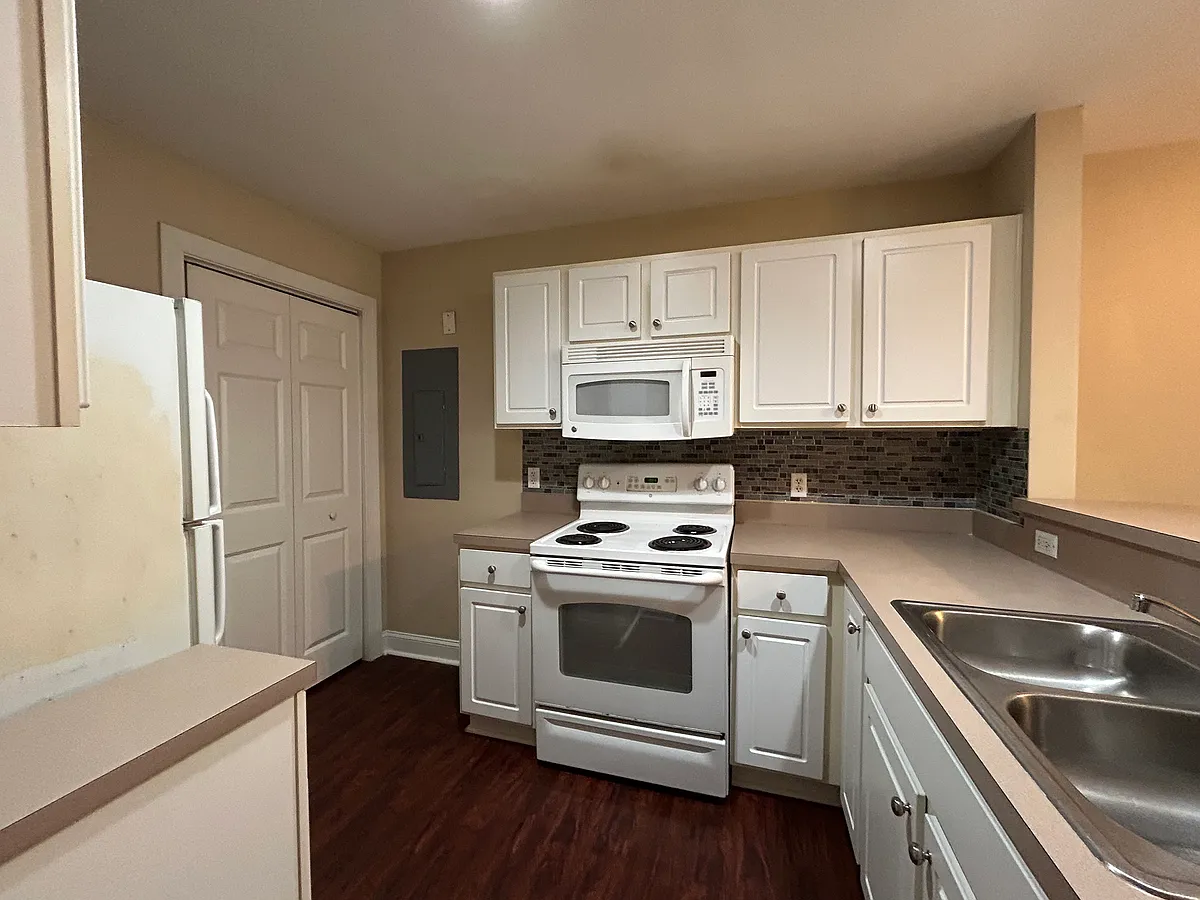 Building Photo - 7 Cassandra Ln #B