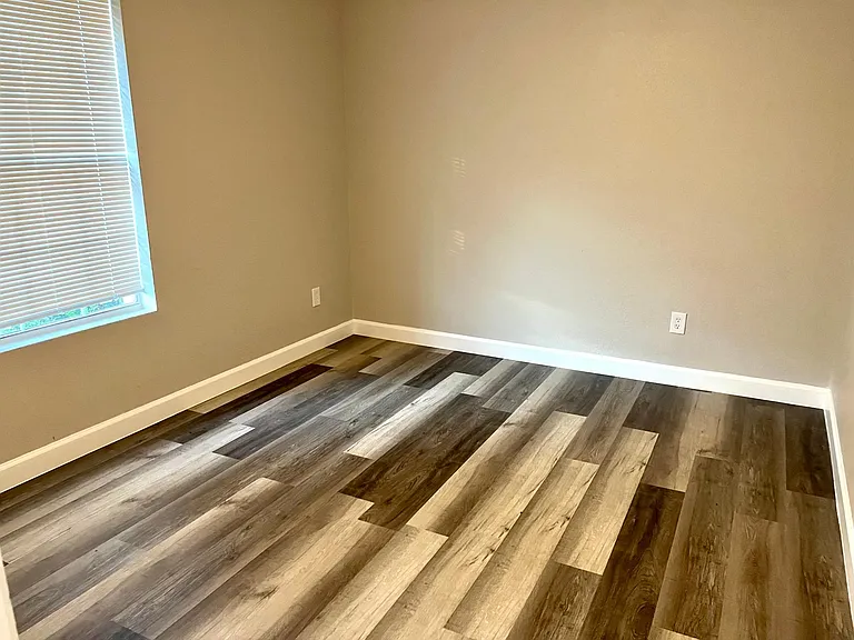 829 Santa Rosa Dr — Photo 11