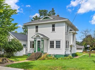 2048 Oak St, Stevens Point, WI 54481