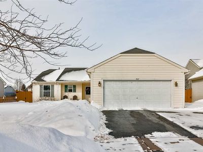 707 Rose Ln, Harvard, IL, 60033