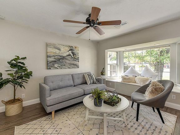 5th image of 603 Clarice Ln