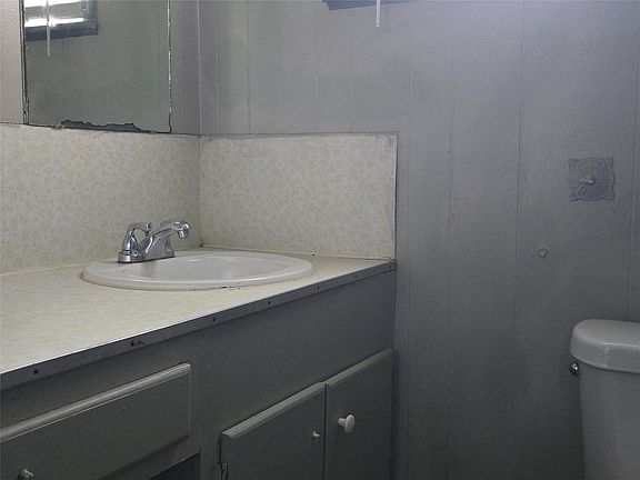 5th image of 4609 Dabney St