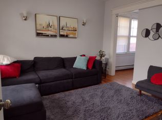 2 Park St #2, West Haven, CT 06516