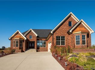 119 Bluff Ridge Rd, Jeffersonville, IN 47130