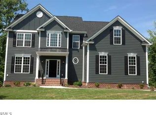 7055 Golden Aster Dr, Moseley, VA 23120