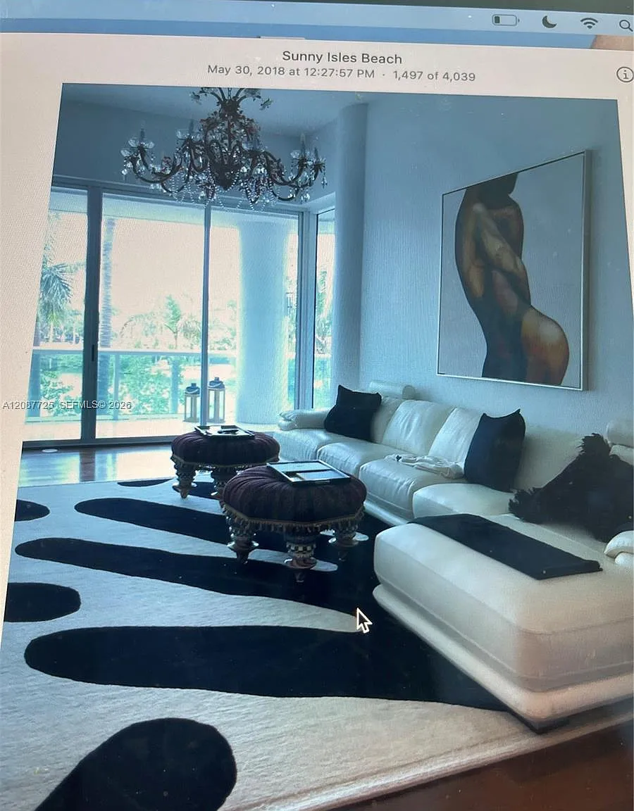 Oceania V Condo — Photo 3