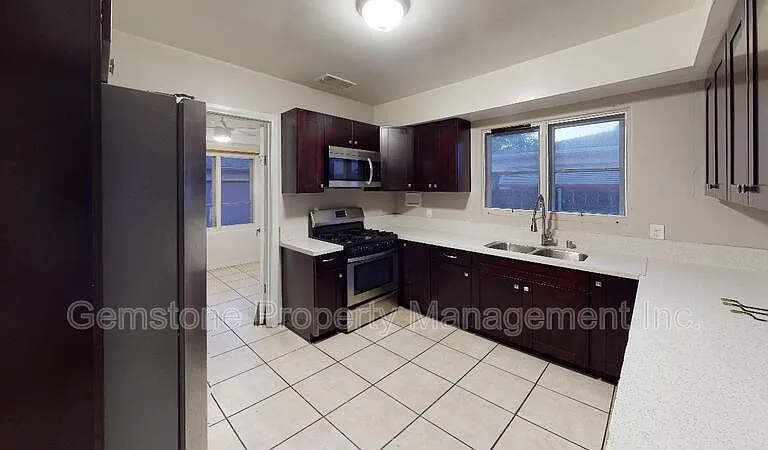 4938 Art St — Photo 32