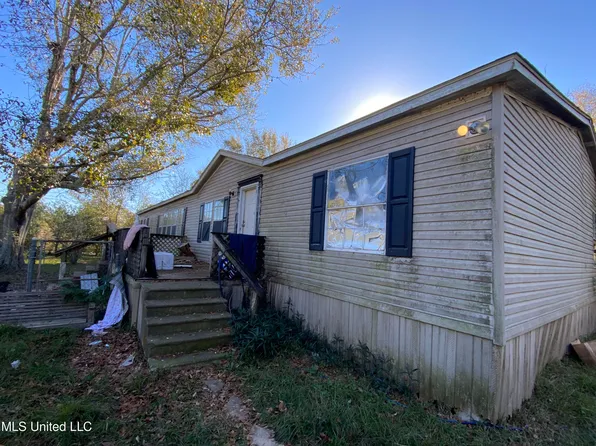 14009 E Tucker Rd, Ocean Springs, MS 39565