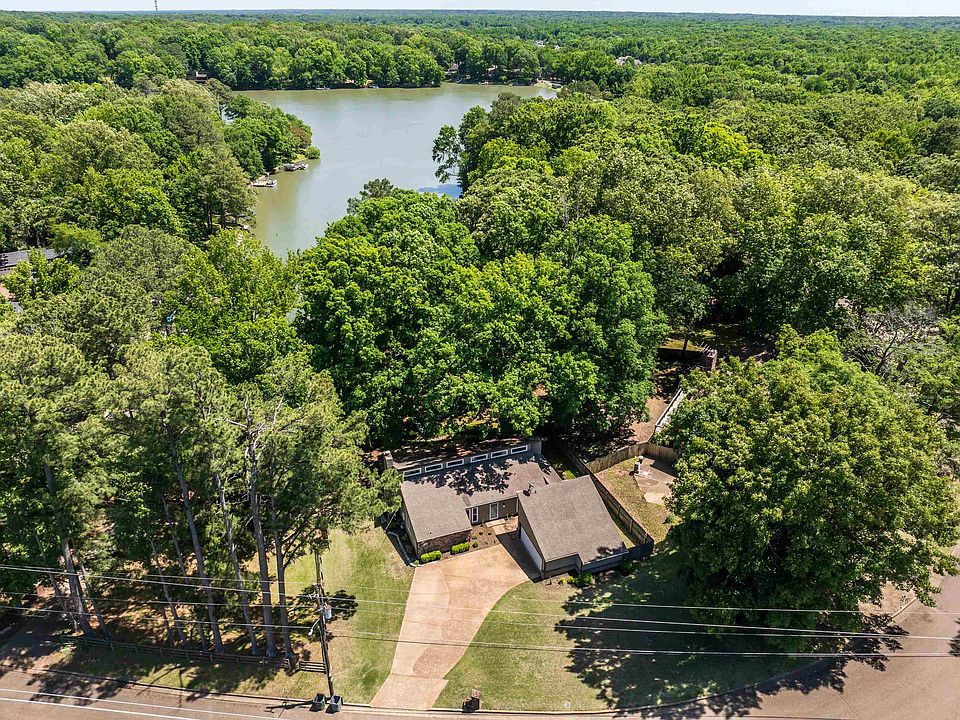1st image of 166 Viking Dr