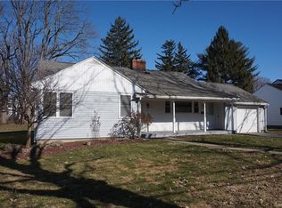 29 Memorial Dr, Gowanda, NY
