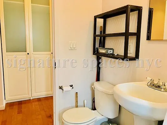 Rented by Signature Spaces NYC Corp | media 18