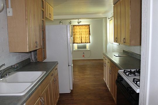 5th image of 162 County Road 1809