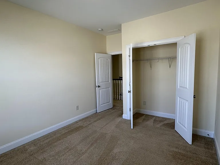 208 Wildfell Trl — Photo 29