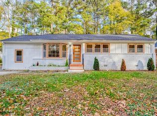 2250 Dodson Dr, East Pt, GA 30344