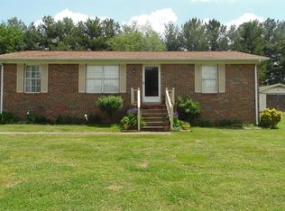 6 White Oak Dr, Leoma, TN 38468