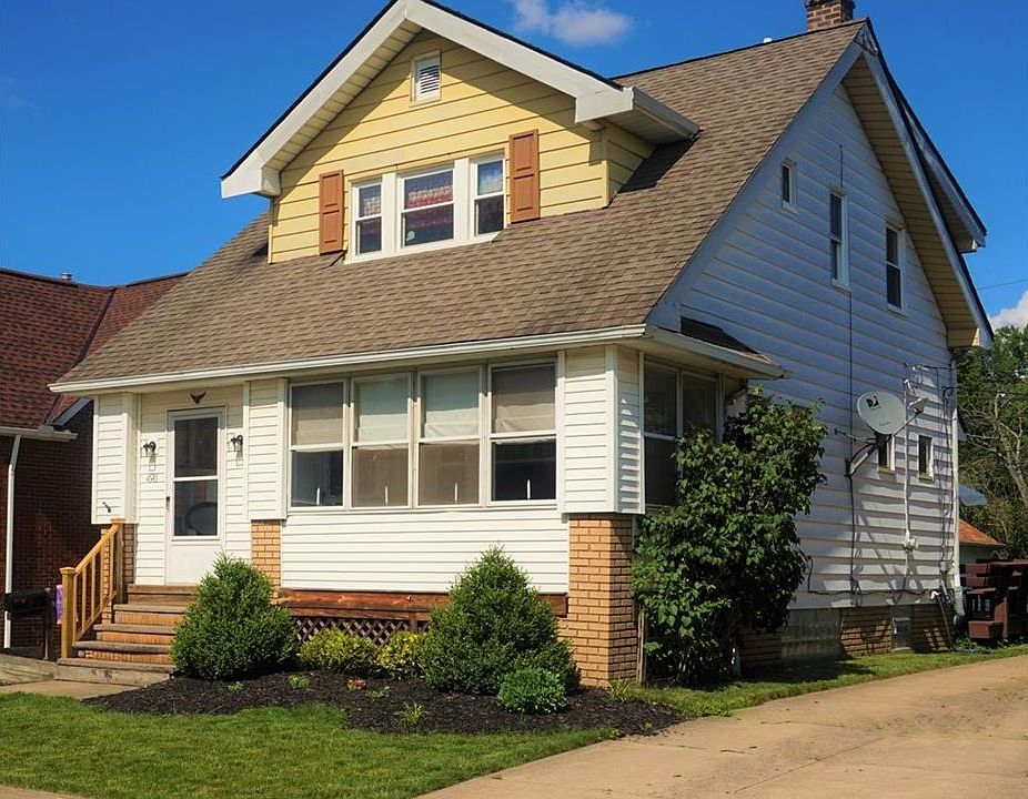 1st image of 4911 E 111th St