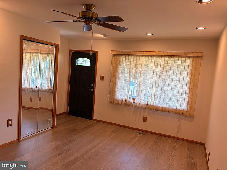 31 Fairmount Dr — Photo 5