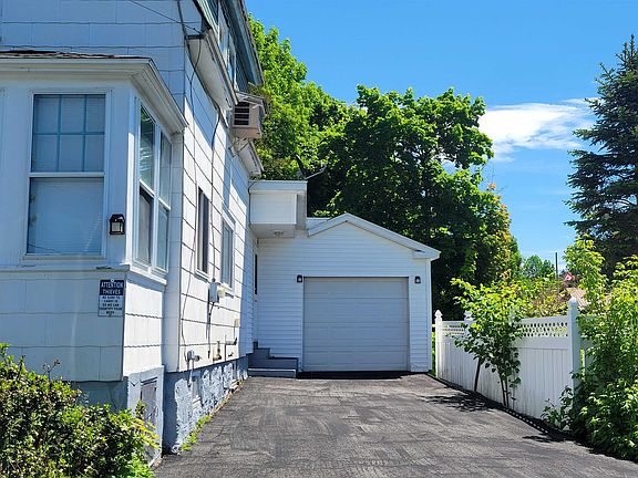 2nd image of 402 Hillside Avenue