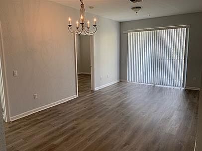 4th image of 4126 Breakview Dr Suite 203