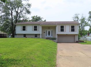 3910 Stringtown Rd, Evansville, IN 47711