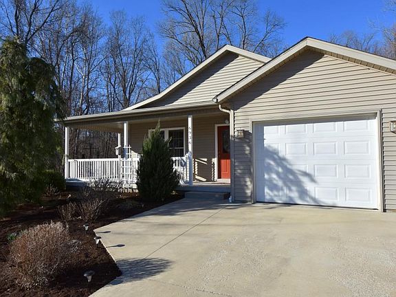 2nd image of 6936 W Walker Ln