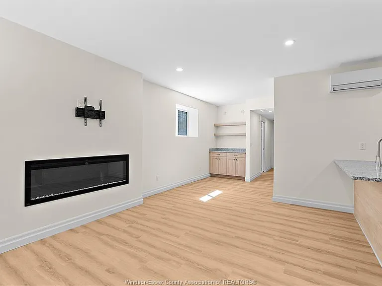 849 Ford Blvd #LOWER — Photo 6