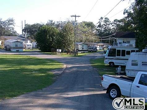 1st image of 3209 Mahan Dr